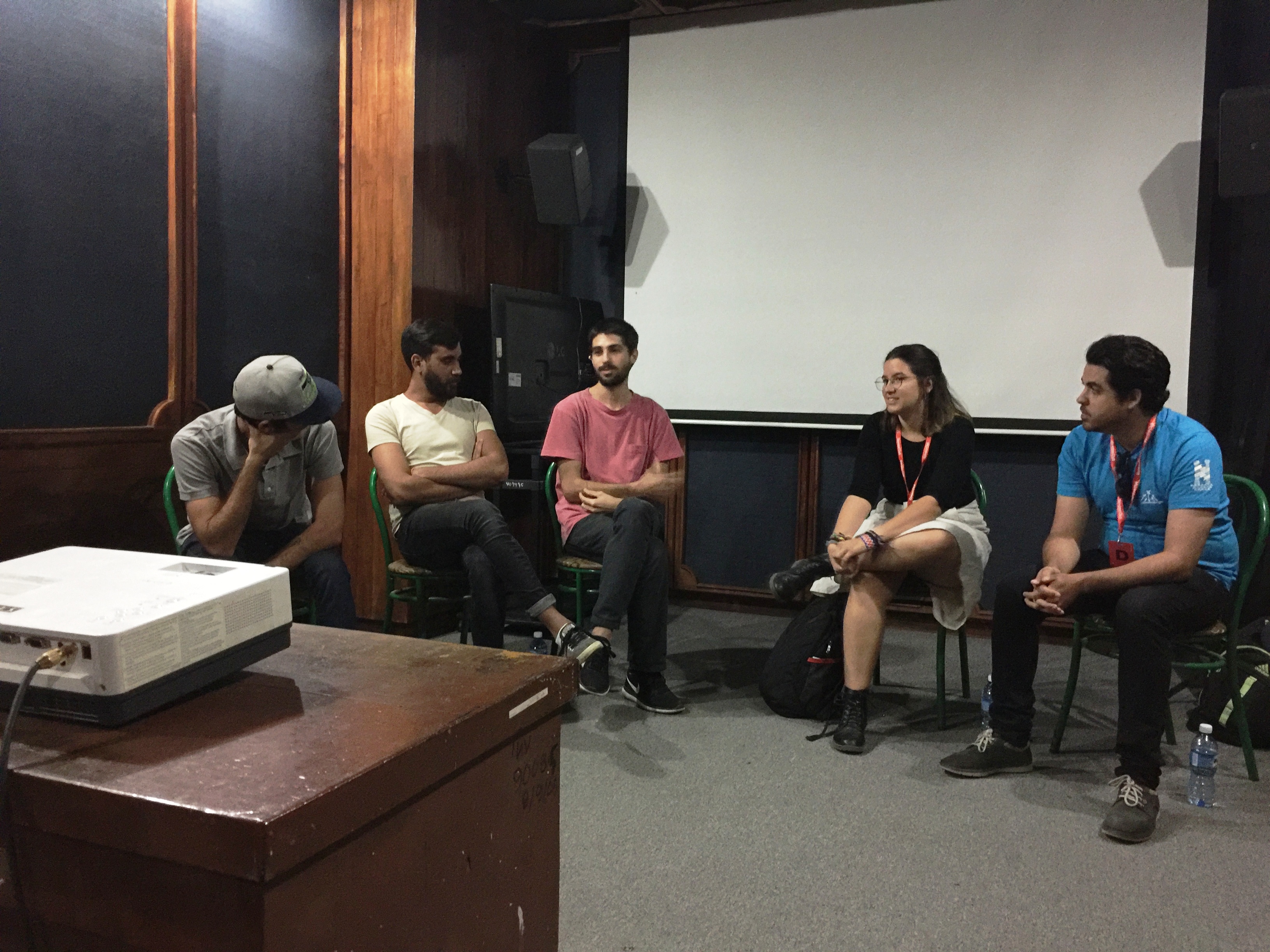 Los Moviendo Ideas han sido el momento idóneo para reflexionar en torno a propuestas audiovisuales similares. Foto del autor