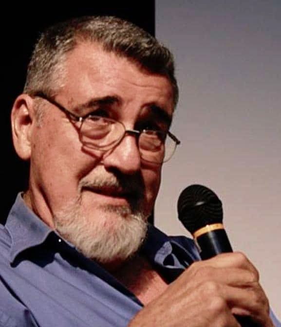 fallece