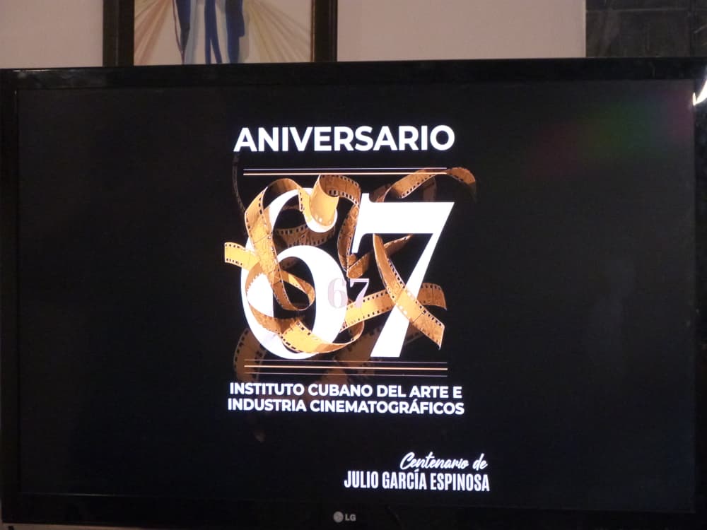 j3