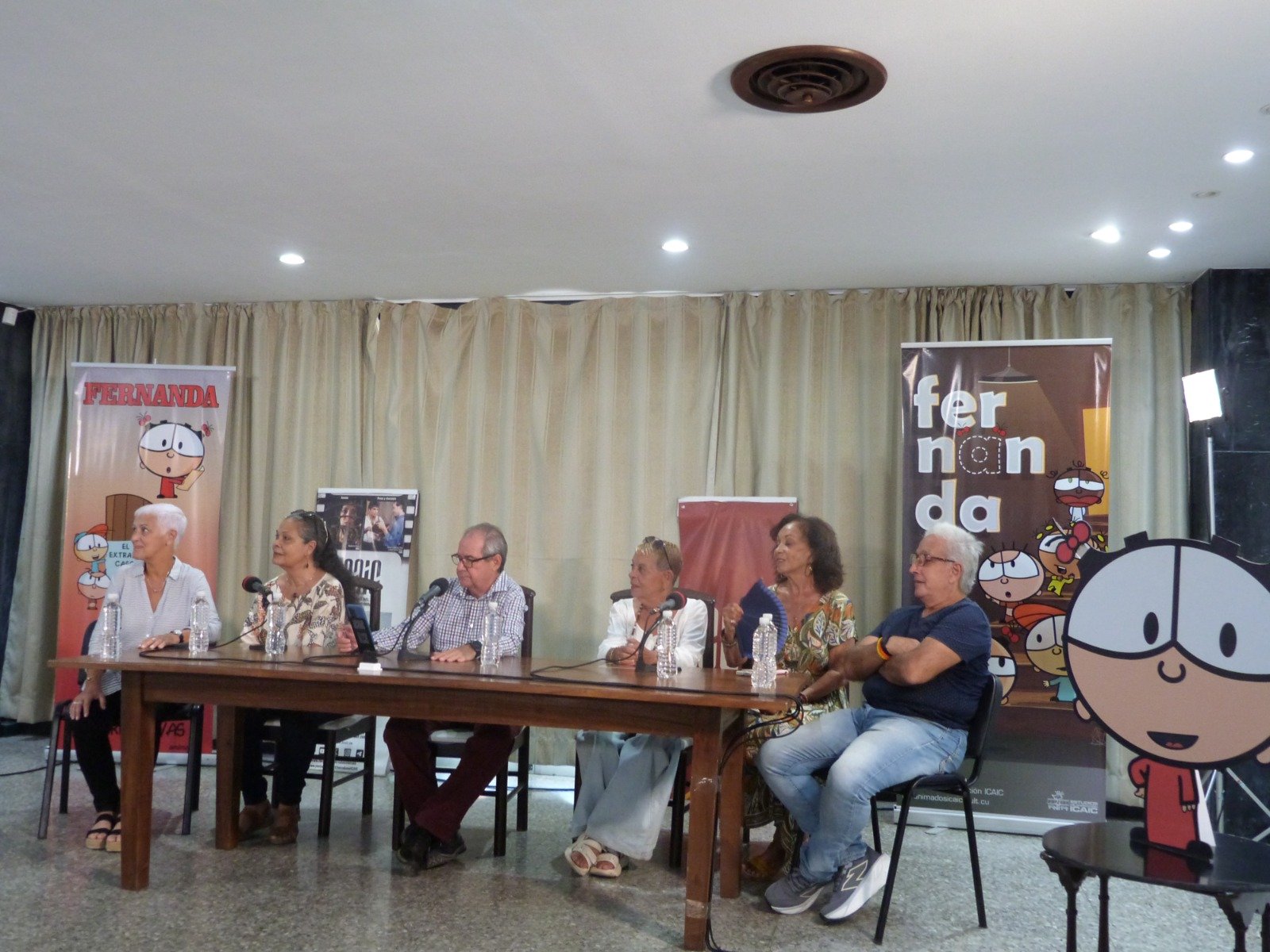 El ICAIC celebra el capítulo 100 de "Fernanda", concluye el rodaje de "Habana Mía" y anuncia el estreno de "Malecón"